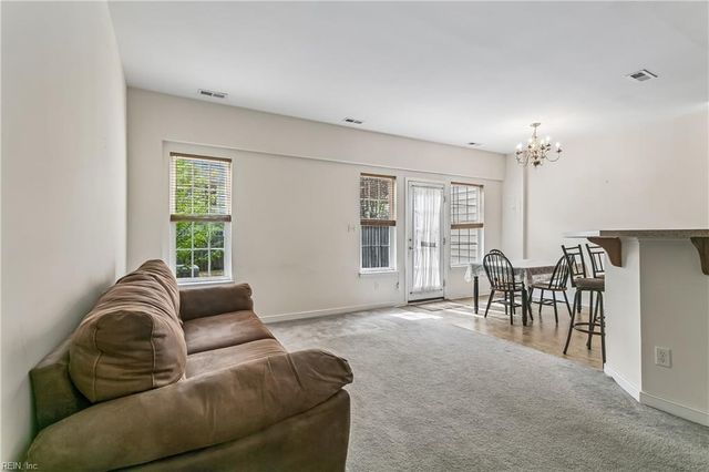 6524 Battlefield DR, Williamsburg, VA 23188