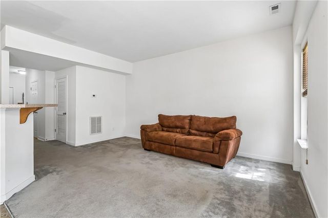 6524 Battlefield DR, Williamsburg, VA 23188