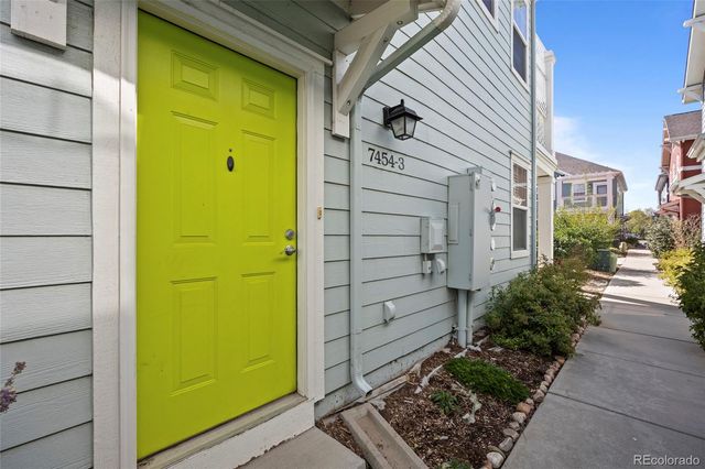 7454 E 28th Avenue 3, Denver, CO 80238