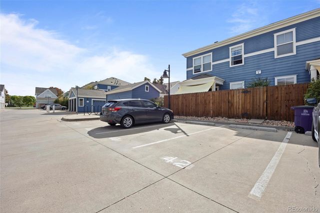 7454 E 28th Avenue 3, Denver, CO 80238
