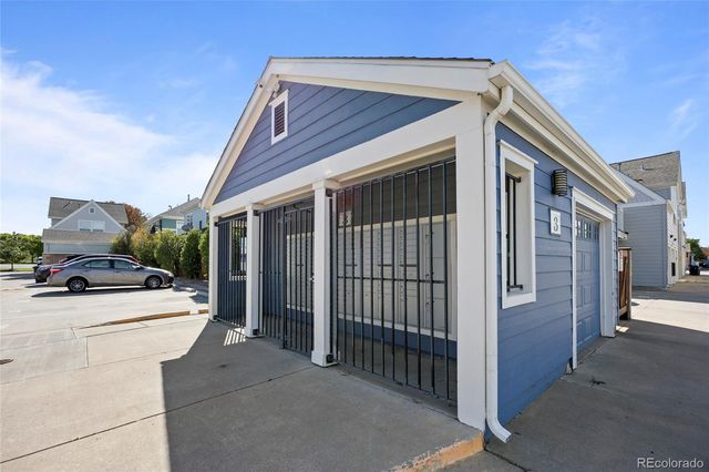 7454 E 28th Avenue 3, Denver, CO 80238