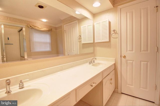 2493 FIVE SHILLINGS RD, Frederick, MD 21701