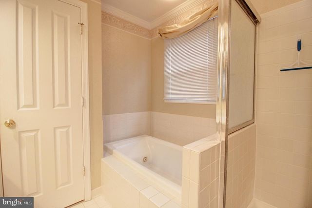 2493 FIVE SHILLINGS RD, Frederick, MD 21701