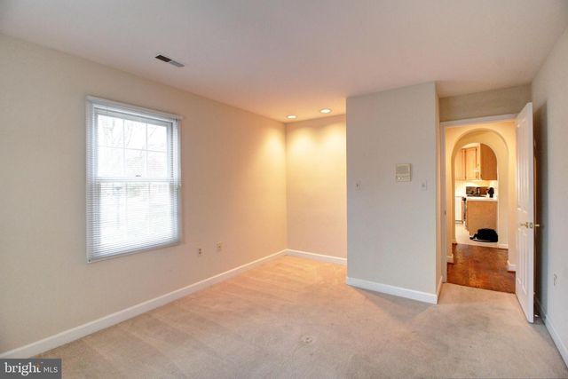 2493 FIVE SHILLINGS RD, Frederick, MD 21701