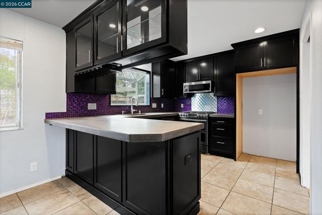 959 Chandler Ct, Concord, CA 94518