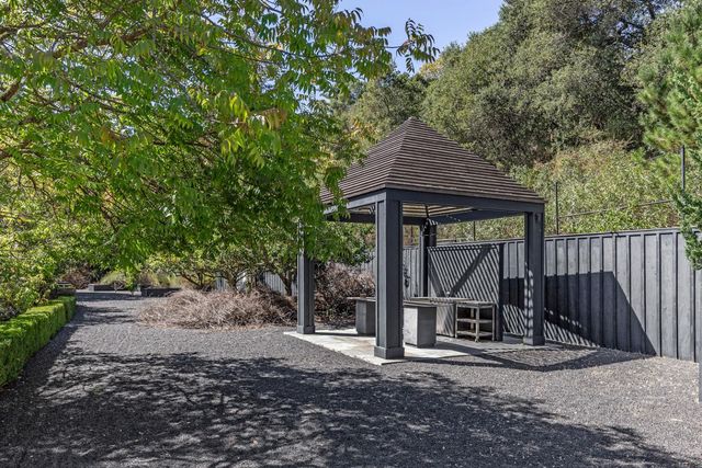 835 La Honda Road, Woodside, CA 94062