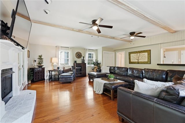 737 Wyngold Drive, Mccandless, PA 15237