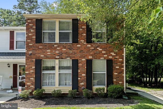 1 FORESTVIEW CT, Marlton, NJ 08053
