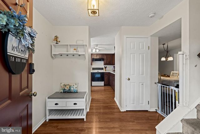 1 FORESTVIEW CT, Marlton, NJ 08053
