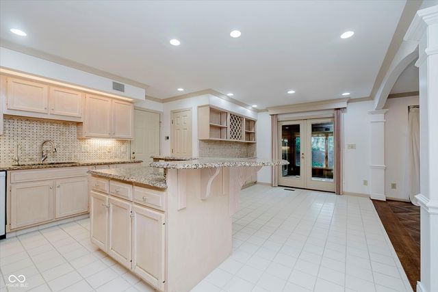 8649 Cricket Tree Lane, Indianapolis, IN 46260