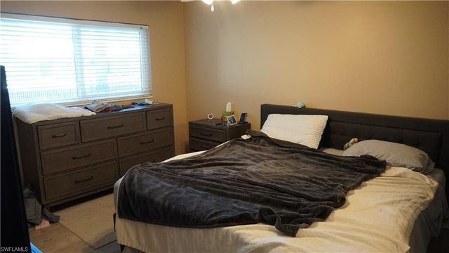 2100 Barkeley LN 1, Fort Myers, FL 33907
