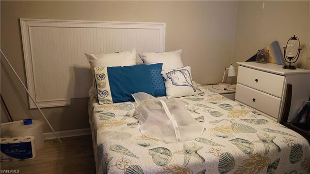 2100 Barkeley LN 1, Fort Myers, FL 33907