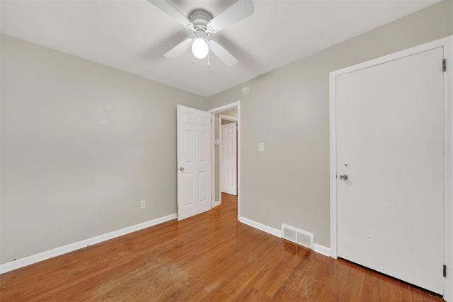 29360 Howard Avenue, Madison Heights, MI 48071
