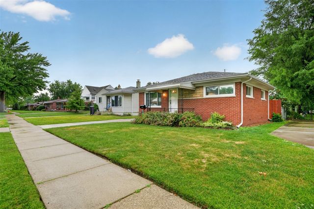 29360 Howard Avenue, Madison Heights, MI 48071