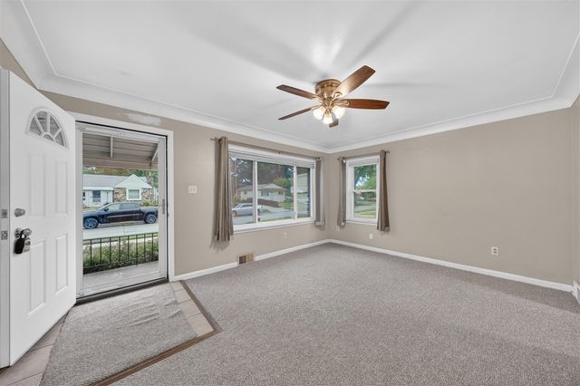 29360 Howard Avenue, Madison Heights, MI 48071