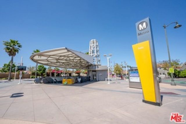 2403 1ST Street, Los Angeles, CA 90033
