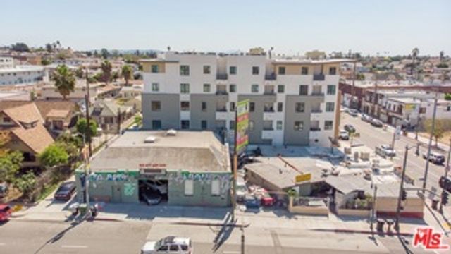 2403 1ST Street, Los Angeles, CA 90033