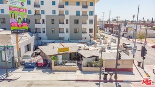 2403 1ST Street, Los Angeles, CA 90033
