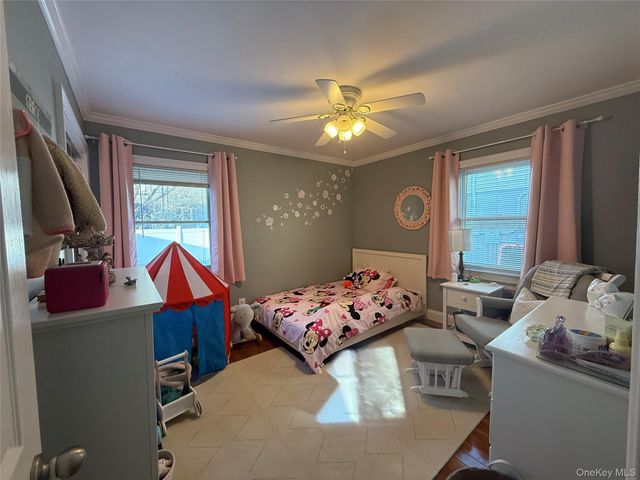 433 W Park Avenue W 1, Long Beach, NY 11561