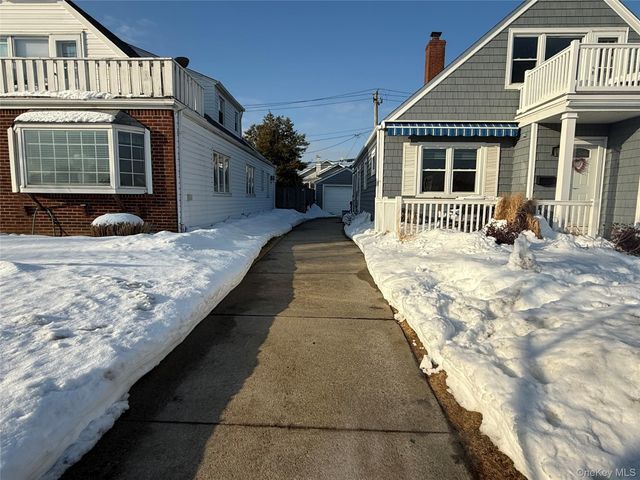 433 W Park Avenue W 1, Long Beach, NY 11561