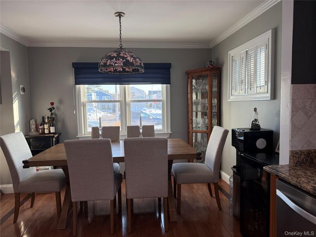 433 W Park Avenue W 1, Long Beach, NY 11561