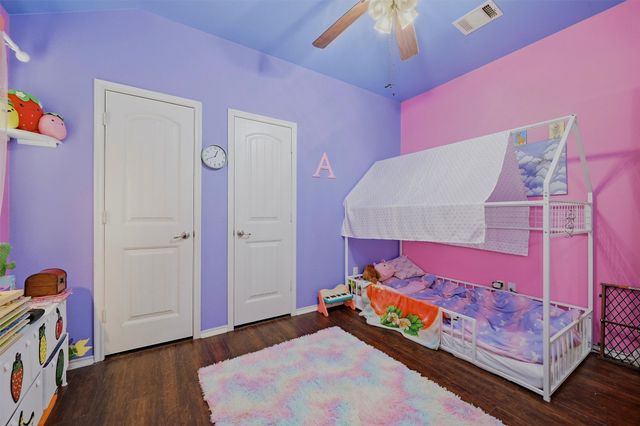 409 Bryn Mawr Lane, Van Alstyne, TX 75495