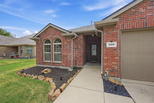 409 Bryn Mawr Lane, Van Alstyne, TX 75495