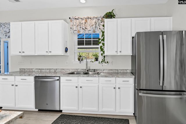 333 Drooping Leaf Road, Lexington, SC 29072