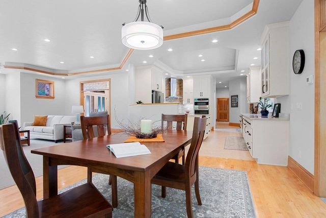 2920 PARKWOOD DRIVE, Green Bay, WI 54313