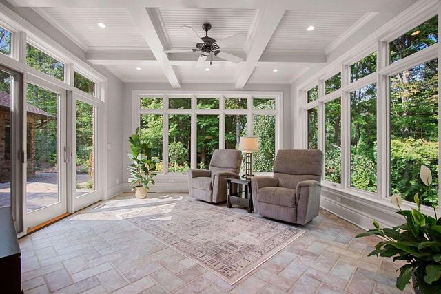 2920 PARKWOOD DRIVE, Green Bay, WI 54313