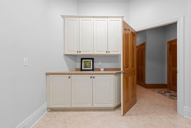 2920 PARKWOOD DRIVE, Green Bay, WI 54313