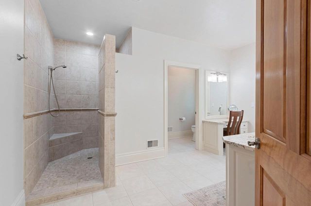 2920 PARKWOOD DRIVE, Green Bay, WI 54313