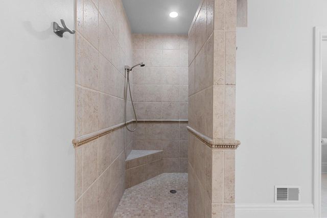 2920 PARKWOOD DRIVE, Green Bay, WI 54313