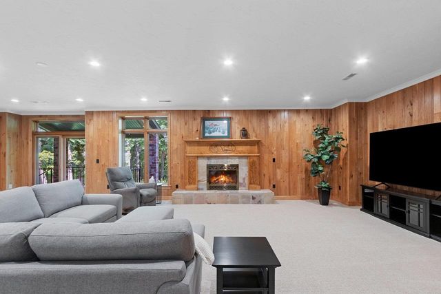 2920 PARKWOOD DRIVE, Green Bay, WI 54313