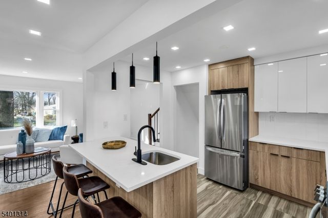 2824 N Stiles St, Linden City, NJ 07036