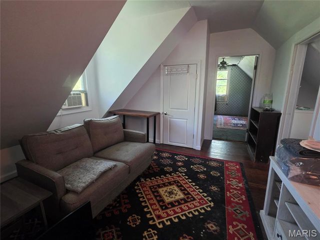 3318 Putnam Avenue, Belleville, IL 62226