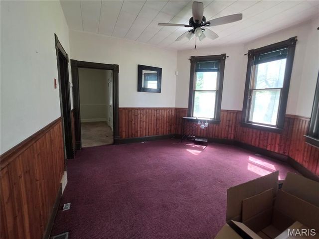 3318 Putnam Avenue, Belleville, IL 62226