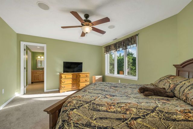 21 Goffstown Back Road, Goffstown, NH 03045