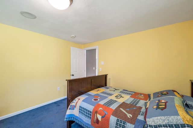 21 Goffstown Back Road, Goffstown, NH 03045
