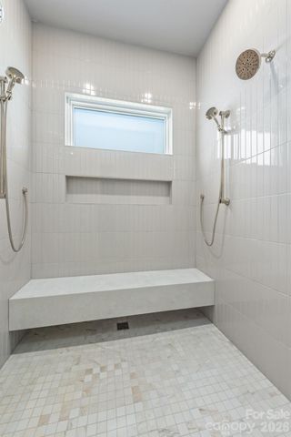 221 N Canterbury Road, Charlotte, NC 28211