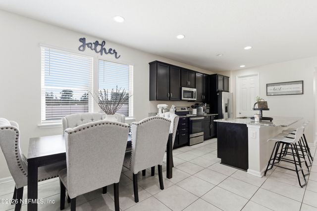 1507 TROPICAL PINE Cove, Middleburg, FL 32068