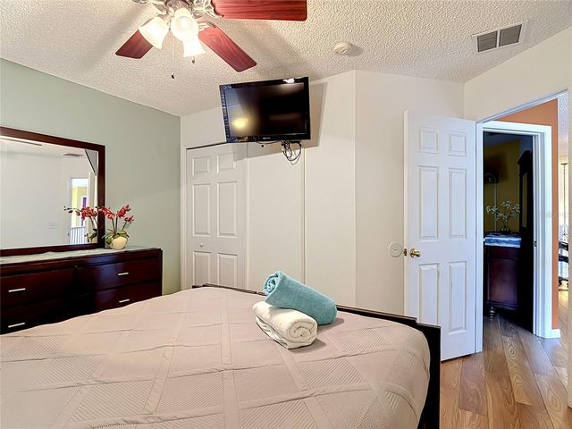 8505 PALM HARBOR DR, Kissimmee, FL 34747