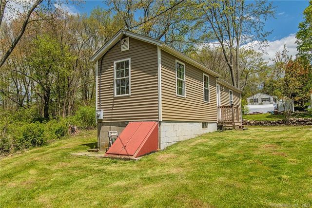502 Stearns Street, Killingly, CT 06239