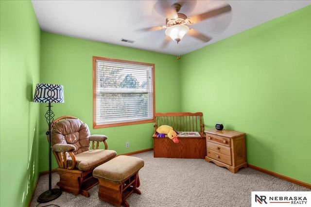 19315 Nina Circle, Omaha, NE 68130