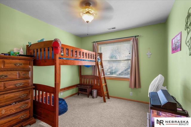 19315 Nina Circle, Omaha, NE 68130