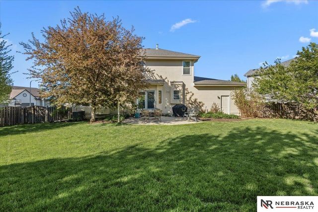 19315 Nina Circle, Omaha, NE 68130