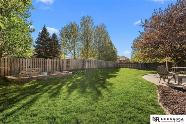 19315 Nina Circle, Omaha, NE 68130