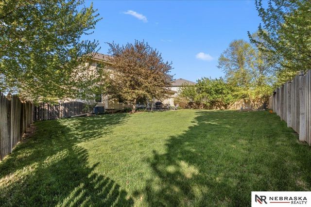 19315 Nina Circle, Omaha, NE 68130