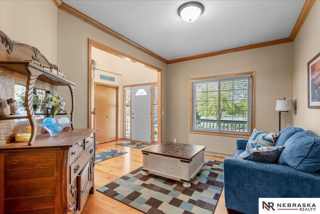 19315 Nina Circle, Omaha, NE 68130