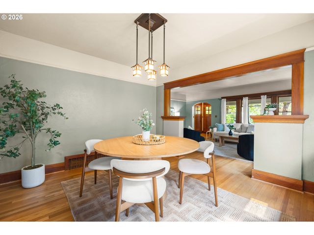 972 MADISON St, Eugene, OR 97402